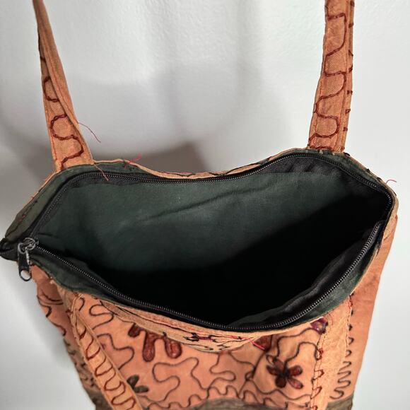 Brandless Women's Medium Boho Chic Embroidered Elephant 2 Strap Shoulder Bag - Picture 4 of 5